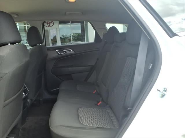 2024 Kia Sportage LX FWD