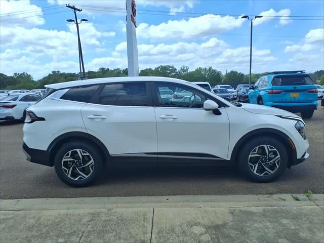 2024 Kia Sportage LX FWD