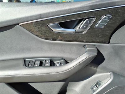 2023 Audi Q7 Premium Plus 55 TFSI quattro