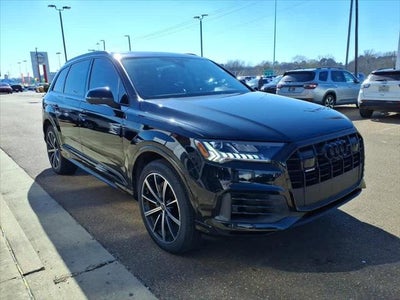 2023 Audi Q7 Premium Plus 55 TFSI quattro