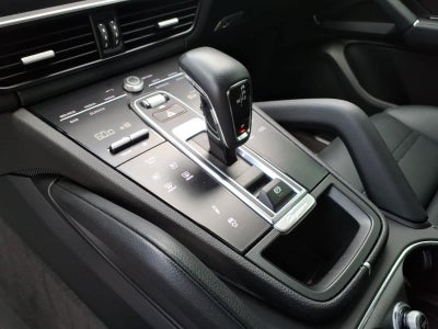2022 Porsche Cayenne Platinum Edition Coupe AWD