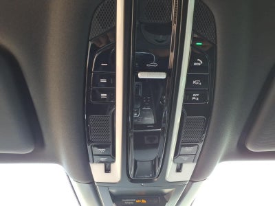2022 Porsche Cayenne Platinum Edition Coupe AWD