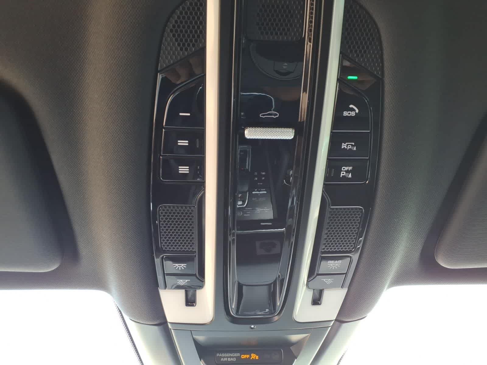 2022 Porsche Cayenne Platinum Edition Coupe AWD