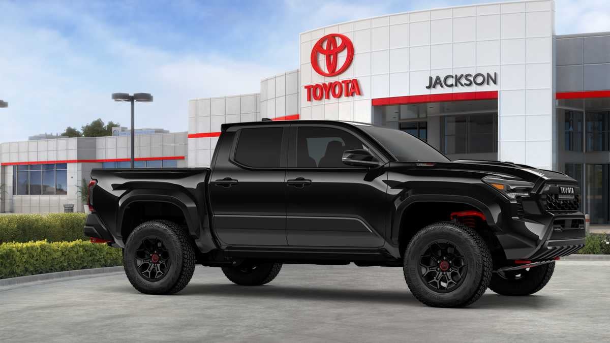 2026 Toyota Tacoma TRD Pro - Photo 14