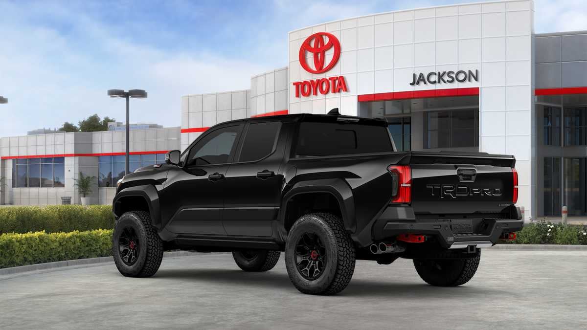 2026 Toyota Tacoma TRD Pro - Photo 6