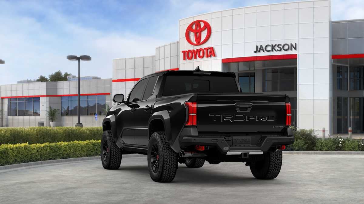 2026 Toyota Tacoma TRD Pro - Photo 7