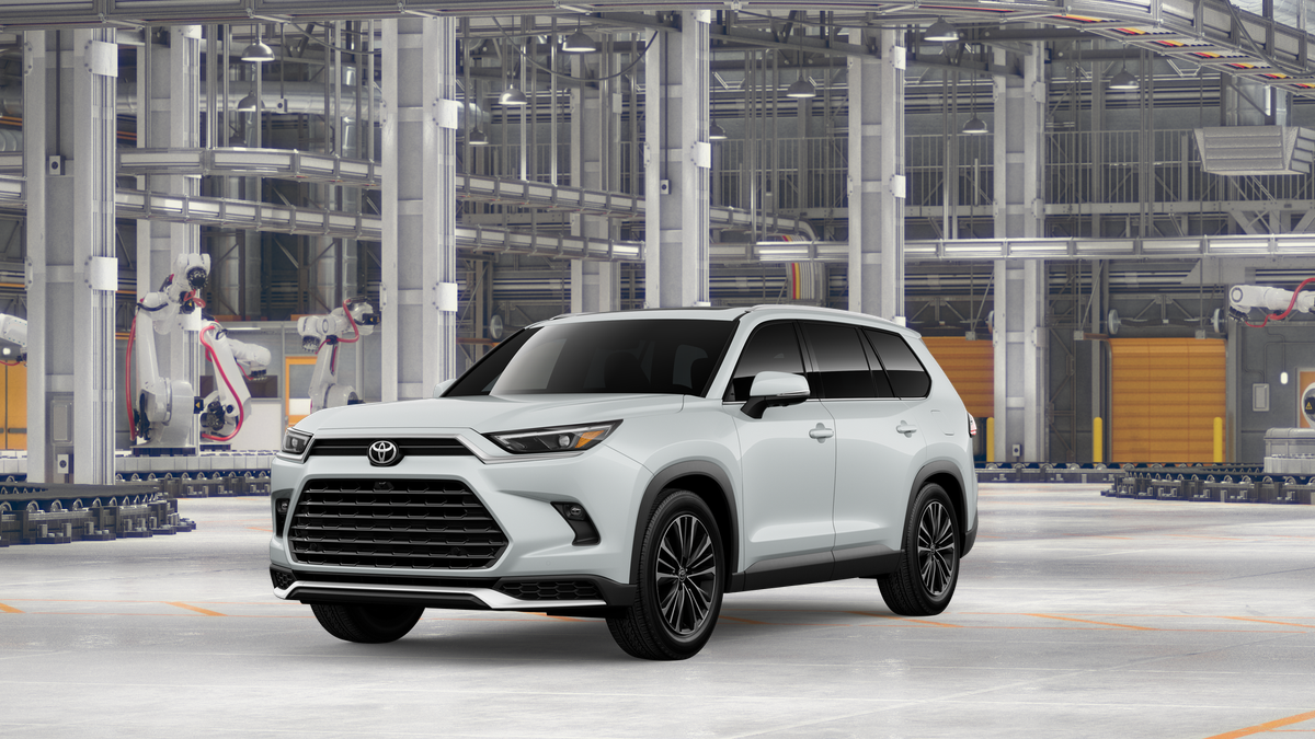 2026 Toyota Grand Highlander's photo