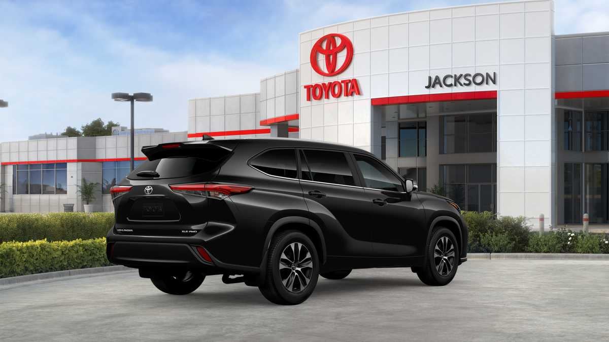 2026 Toyota Highlander XLE