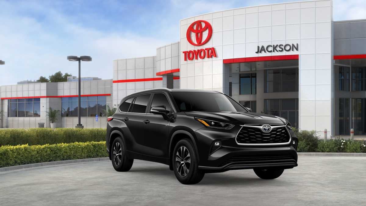 2026 Toyota Highlander XLE