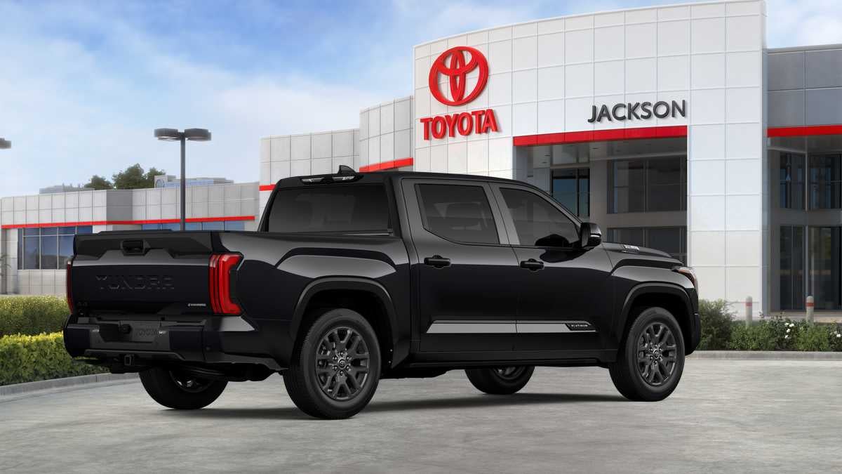 2026 Toyota Tundra i-FORCE MAX Tundra Platinum