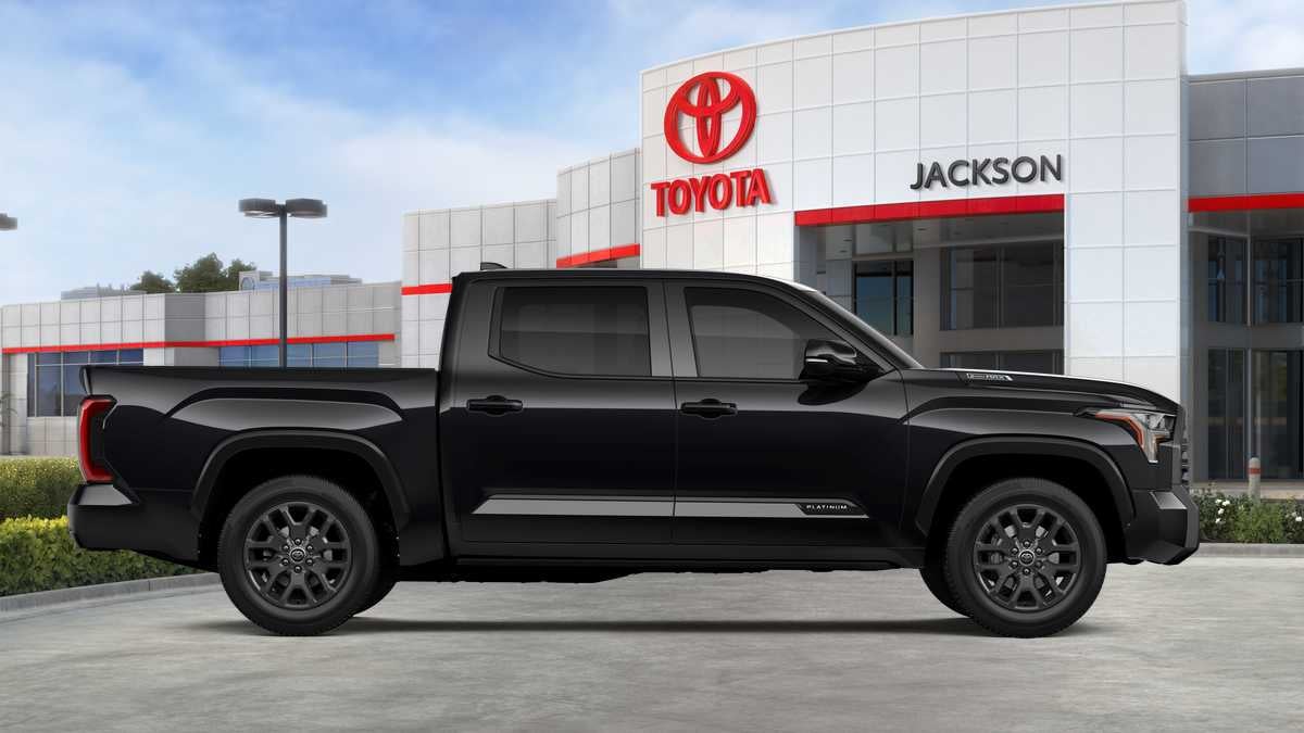 2026 Toyota Tundra i-FORCE MAX Tundra Platinum