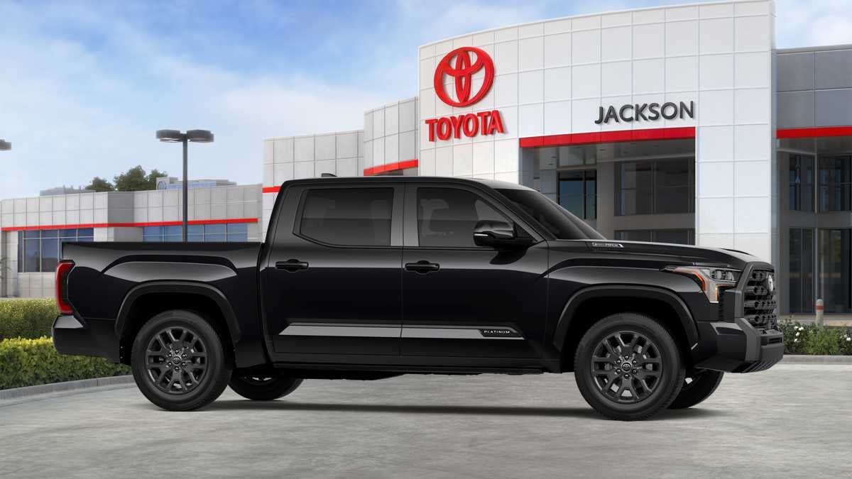 2026 Toyota Tundra i-FORCE MAX Tundra Platinum