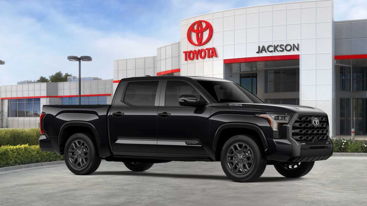 2026 Toyota Tundra i-FORCE MAX Tundra Platinum