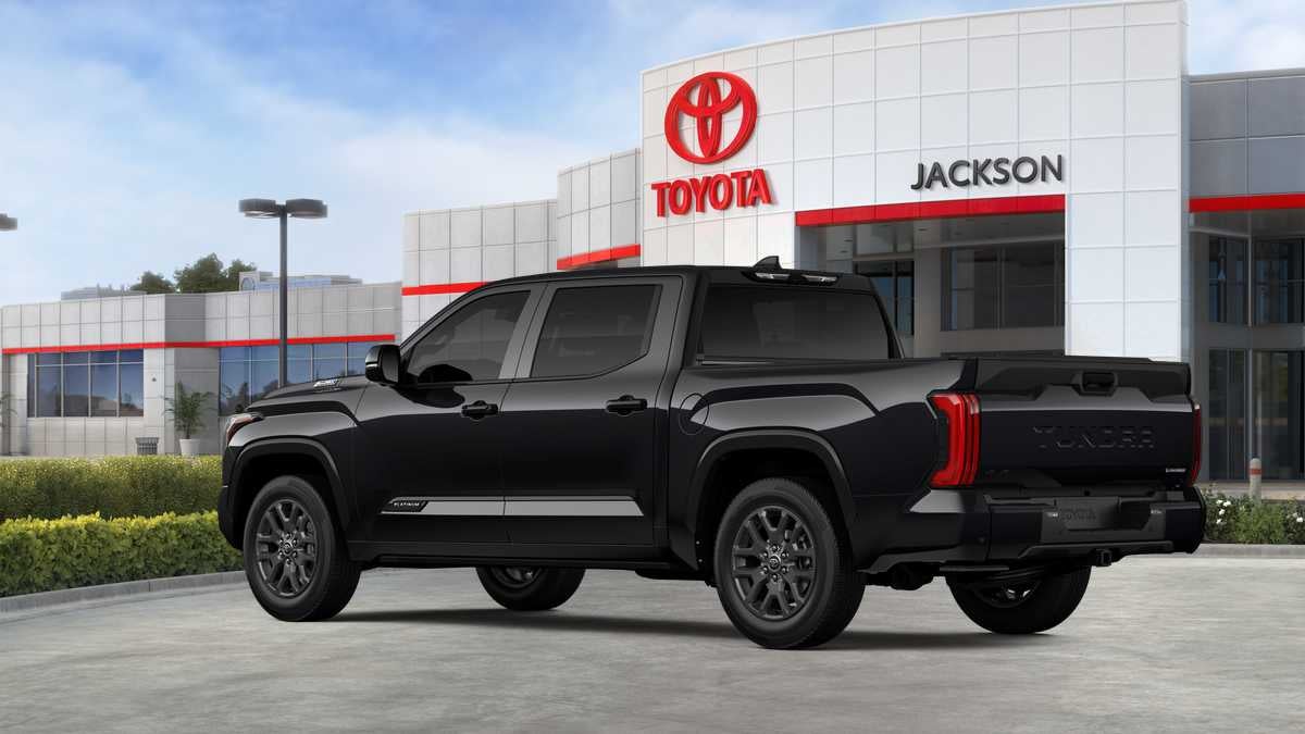 2026 Toyota Tundra i-FORCE MAX Tundra Platinum