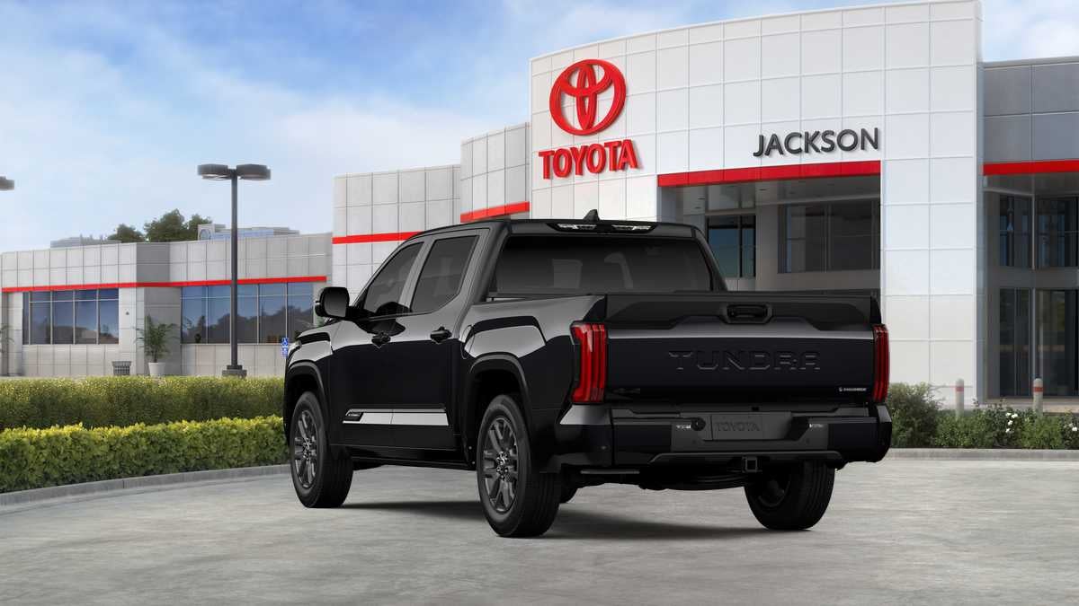 2026 Toyota Tundra i-FORCE MAX Tundra Platinum
