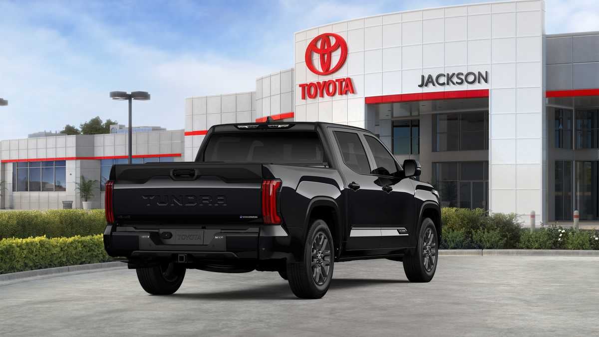 2026 Toyota Tundra i-FORCE MAX Tundra Platinum
