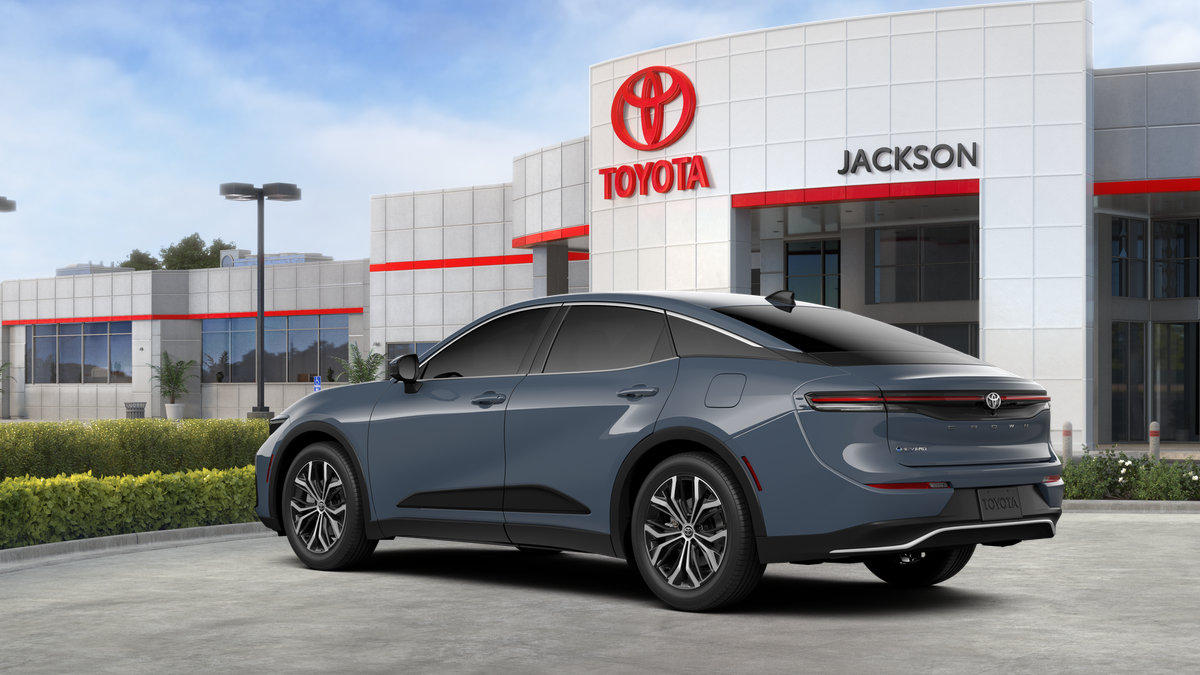 2026 Toyota Toyota Crown XLE