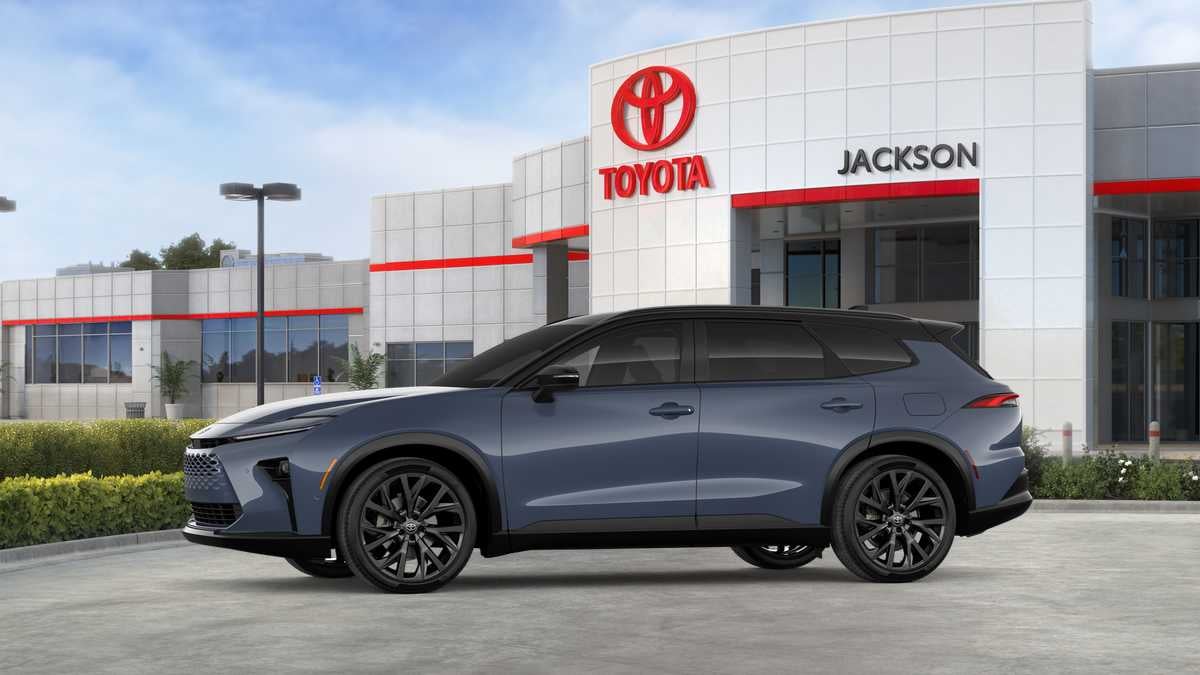 2026 Toyota Toyota Crown Signia Limited