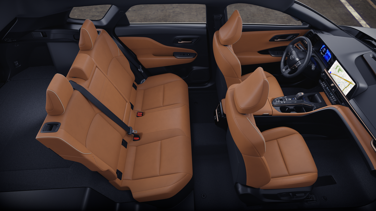 2025 Toyota Toyota Crown Signia XLE