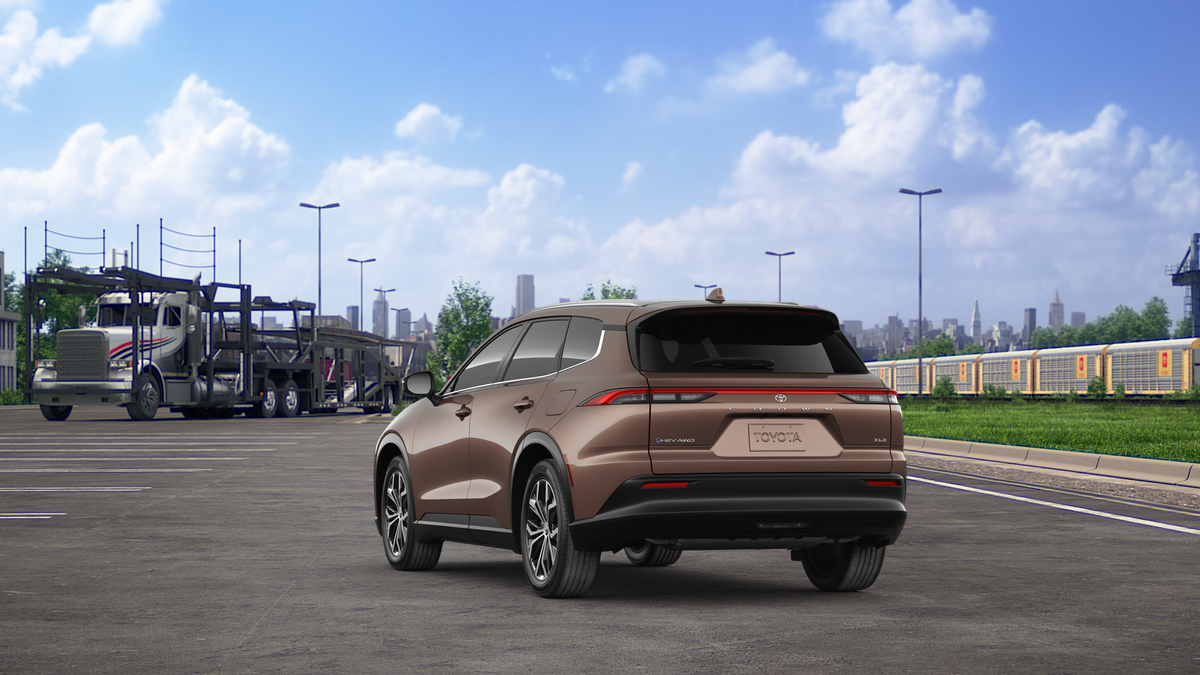 2025 Toyota Toyota Crown Signia XLE