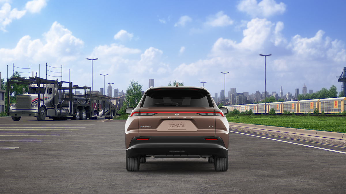 2025 Toyota Toyota Crown Signia XLE