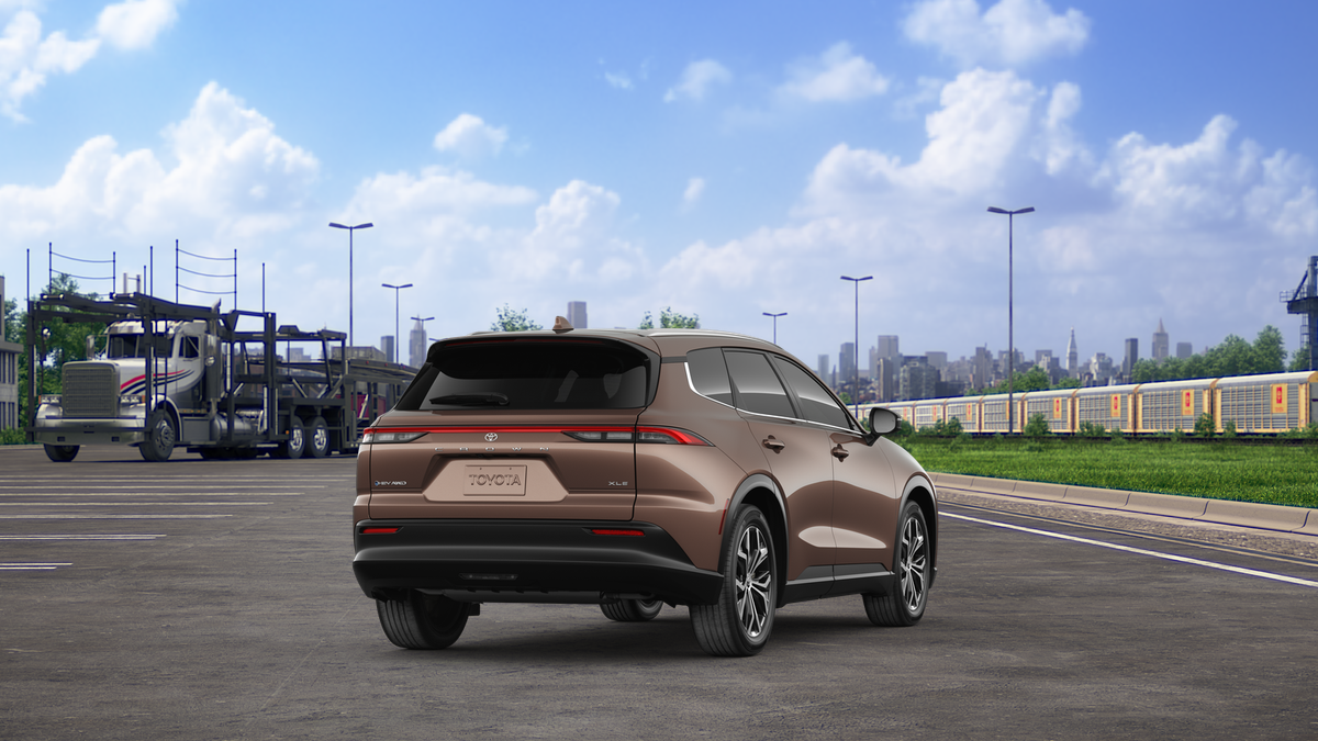 2025 Toyota Toyota Crown Signia XLE