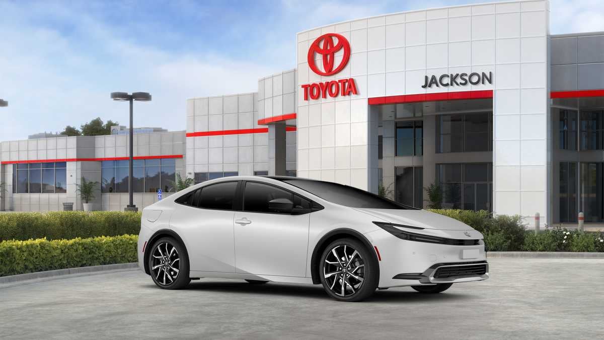 2026 Toyota Prius Plug-in Hybrid XSE Premium - Photo 14
