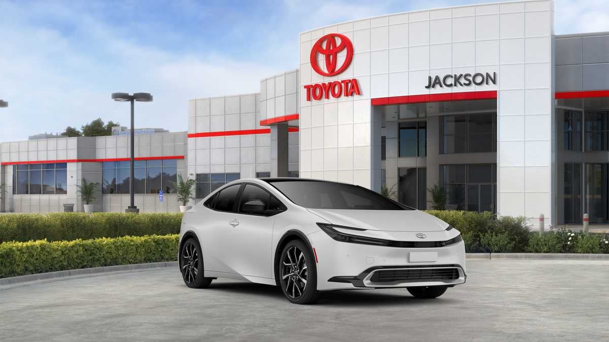 2026 Toyota Prius Plug-in Hybrid XSE Premium - Photo 15