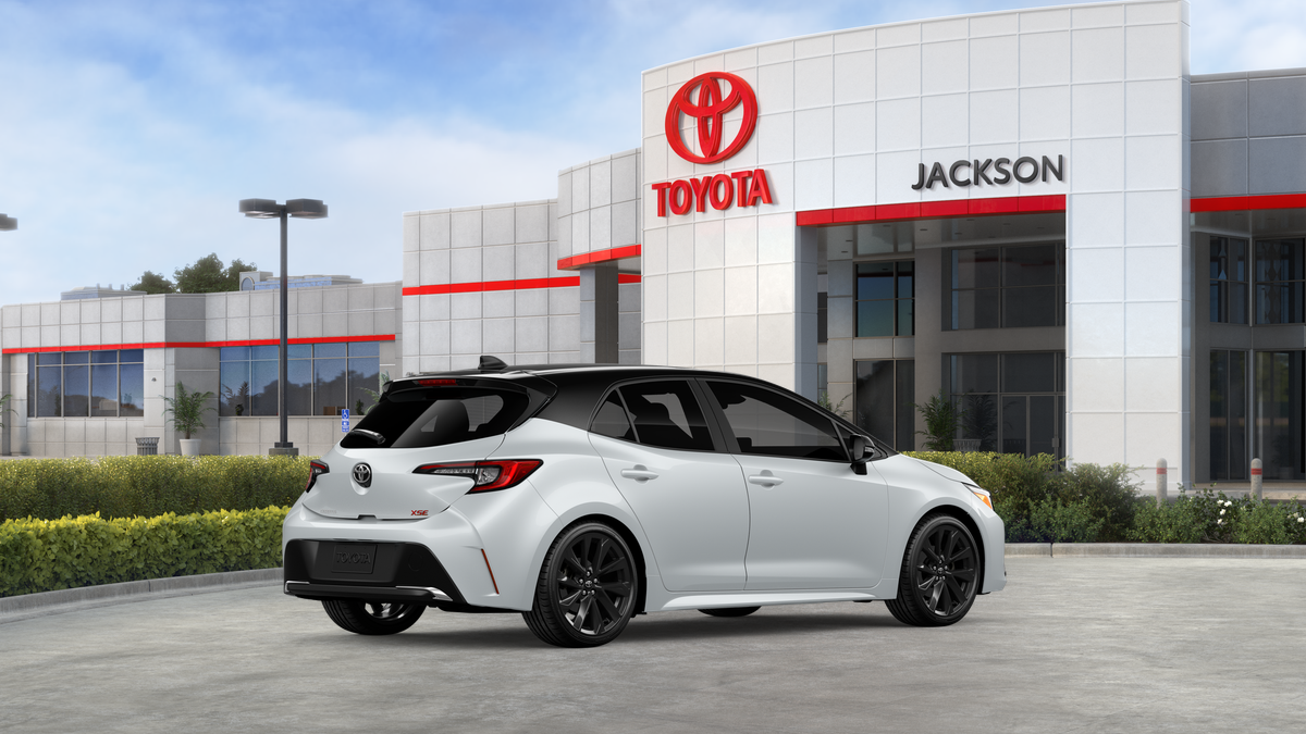 2027 Toyota Corolla Hatchback XSE